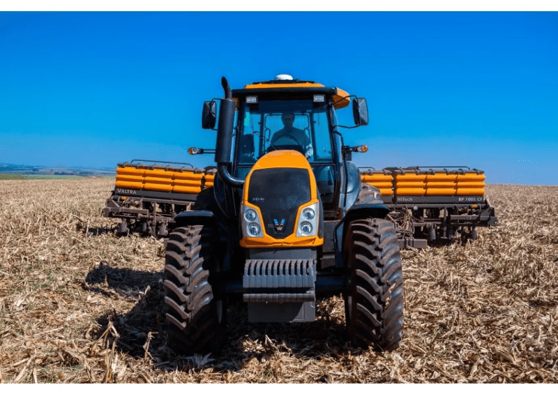 TRACTOR VALTRA BT 210 CABINA FULL