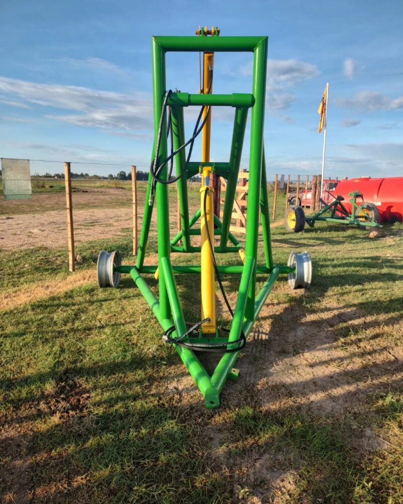 CARGADOR DE ROLLOS HIDRAULICOS