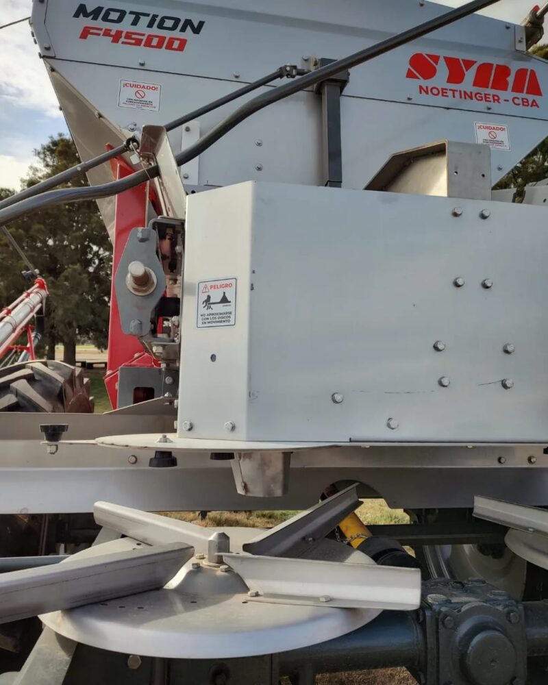 FERTILIZADORA SYRA MOTION F 4500