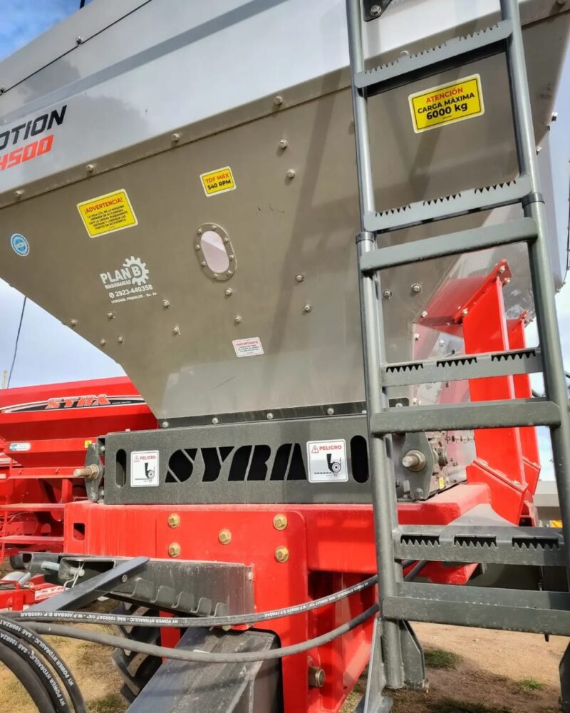 FERTILIZADORA SYRA MOTION F 4500