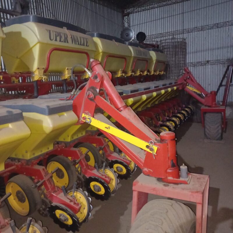SEMBRADORA SUPER WALTER W630 AÑO 2003