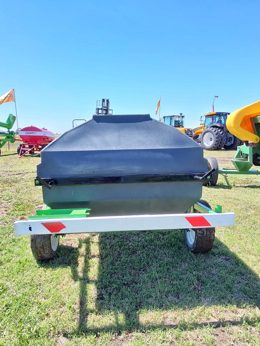 TANQUE DE COMBUSTIBLE 1500 LTS - Imagen 4
