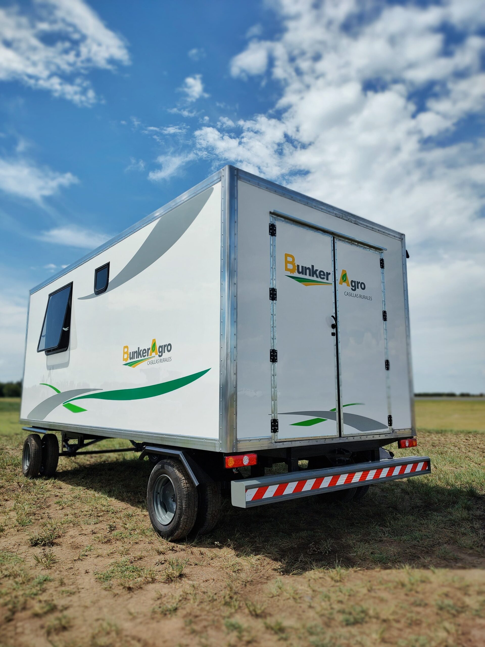 CASILLA RURAL DE FIBRA MUY TERMICA E INSONORA AL VIENTO - Imagen 4
