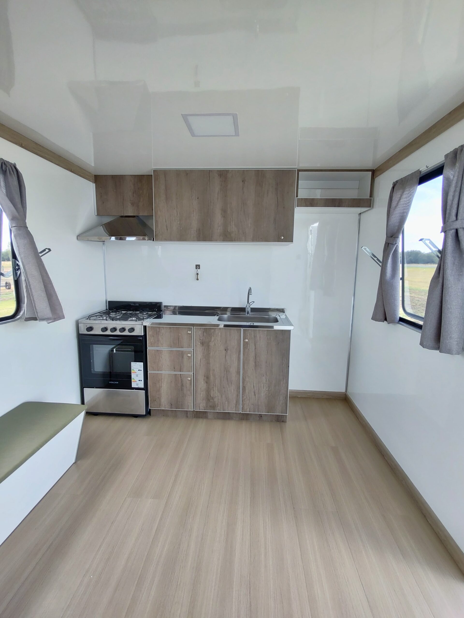 CASILLA RURAL DE FIBRA MUY TERMICA E INSONORA AL VIENTO - Imagen 17