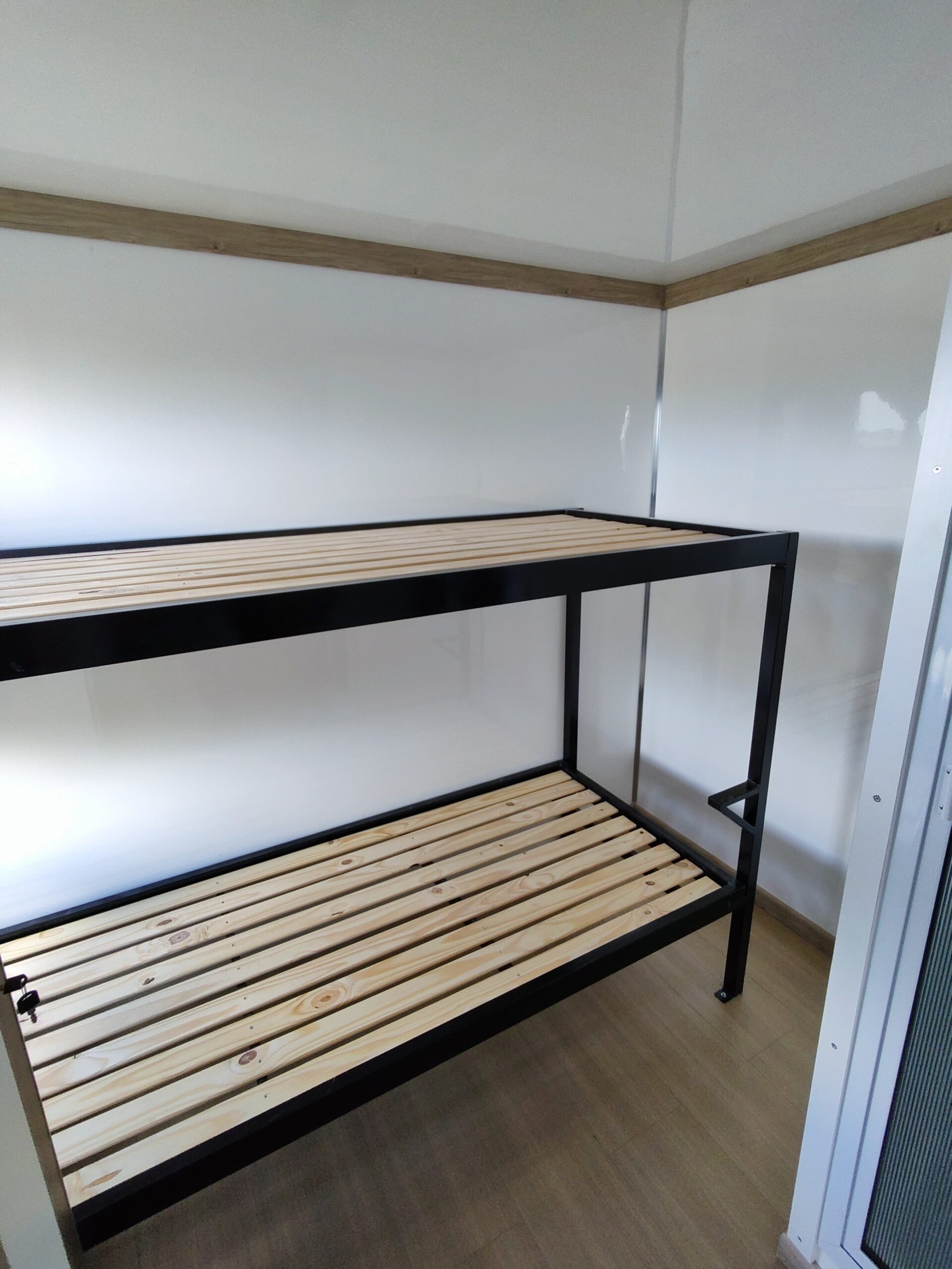 CASILLA RURAL DE FIBRA MUY TERMICA E INSONORA AL VIENTO - Imagen 13