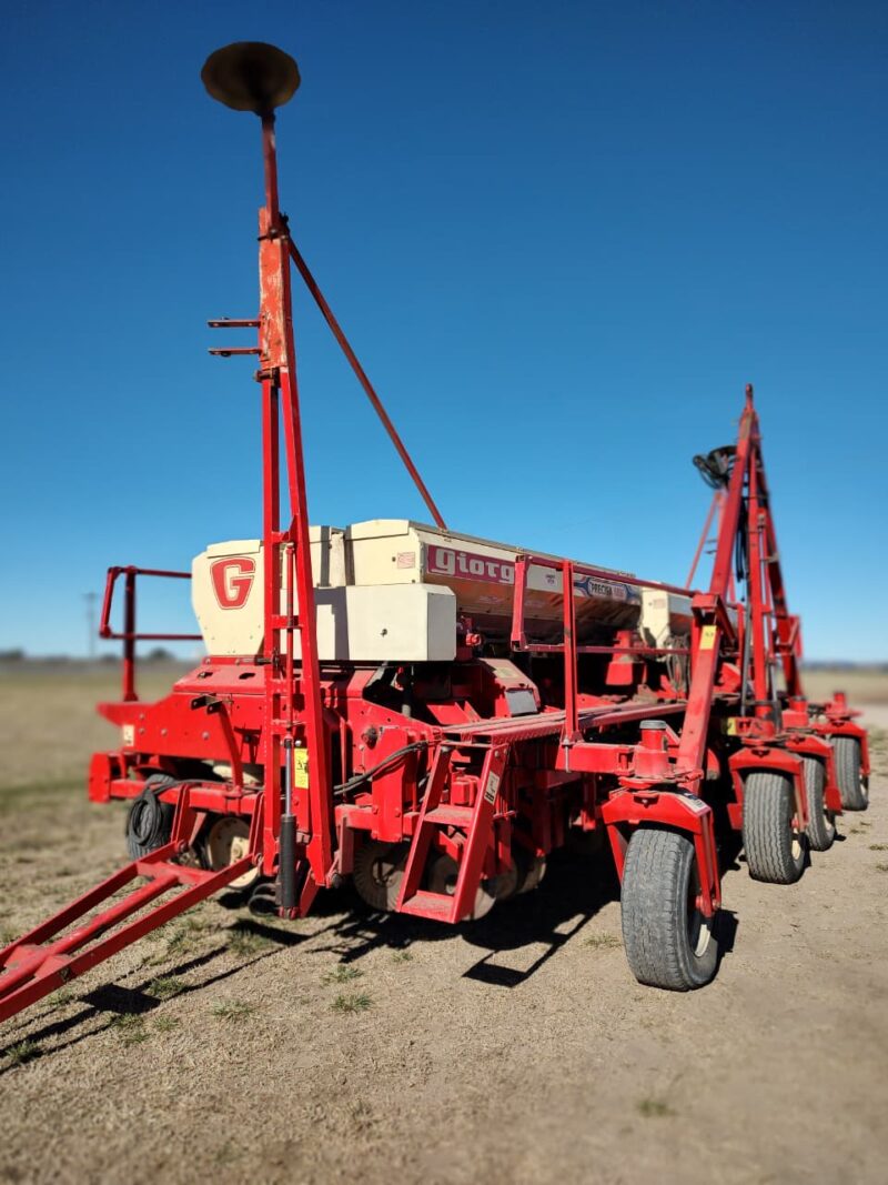 SEMBRADORA GIORGI PR8000 DE 10 A 70 CM AÑO 2006