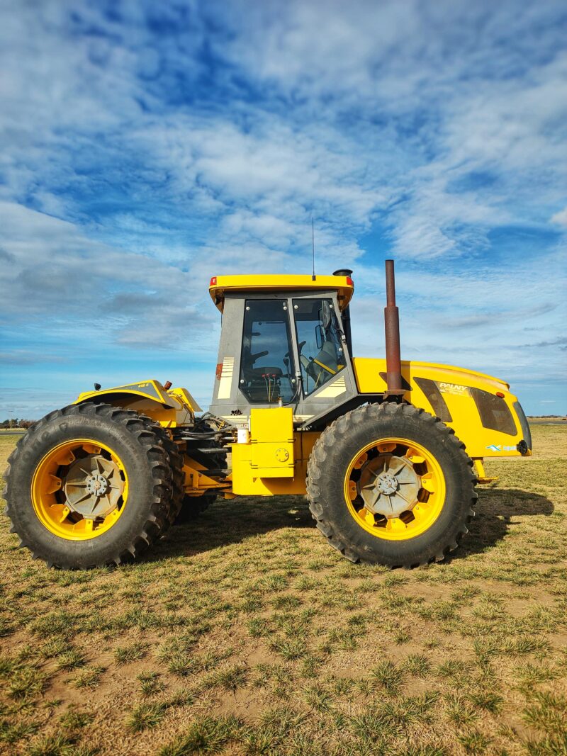 TRACTOR PAUNY 540C AÑO 2011 CUB/NUEVAS CENTRO CERRADO