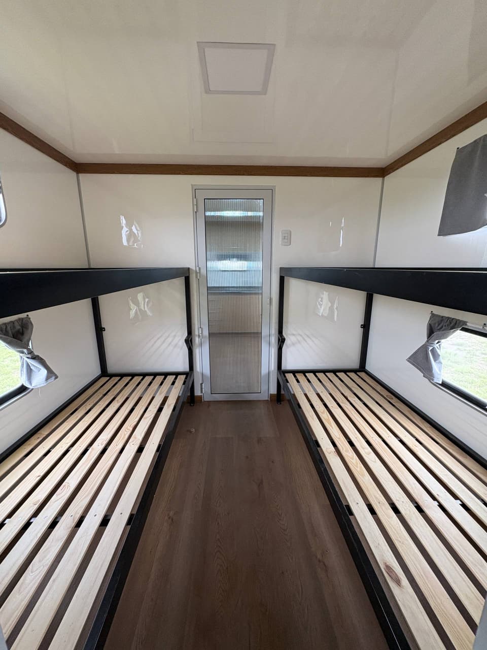 Casilla Rural de Fibra, Termica y Silenciosa 4 Camas - Imagen 4