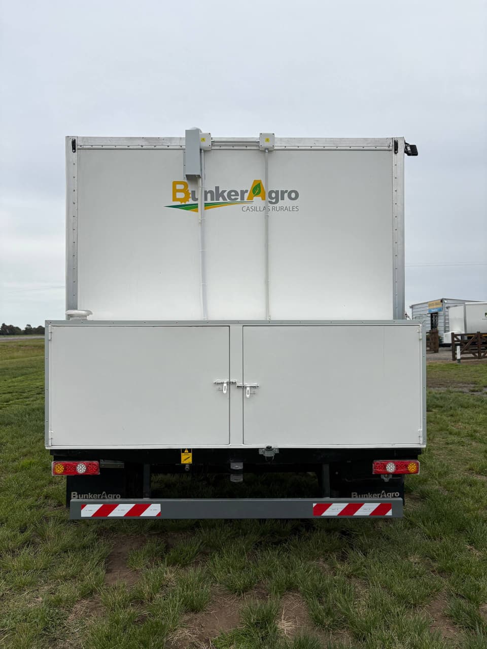 Casilla Rural de Fibra, Termica y Silenciosa 4 Camas - Imagen 12