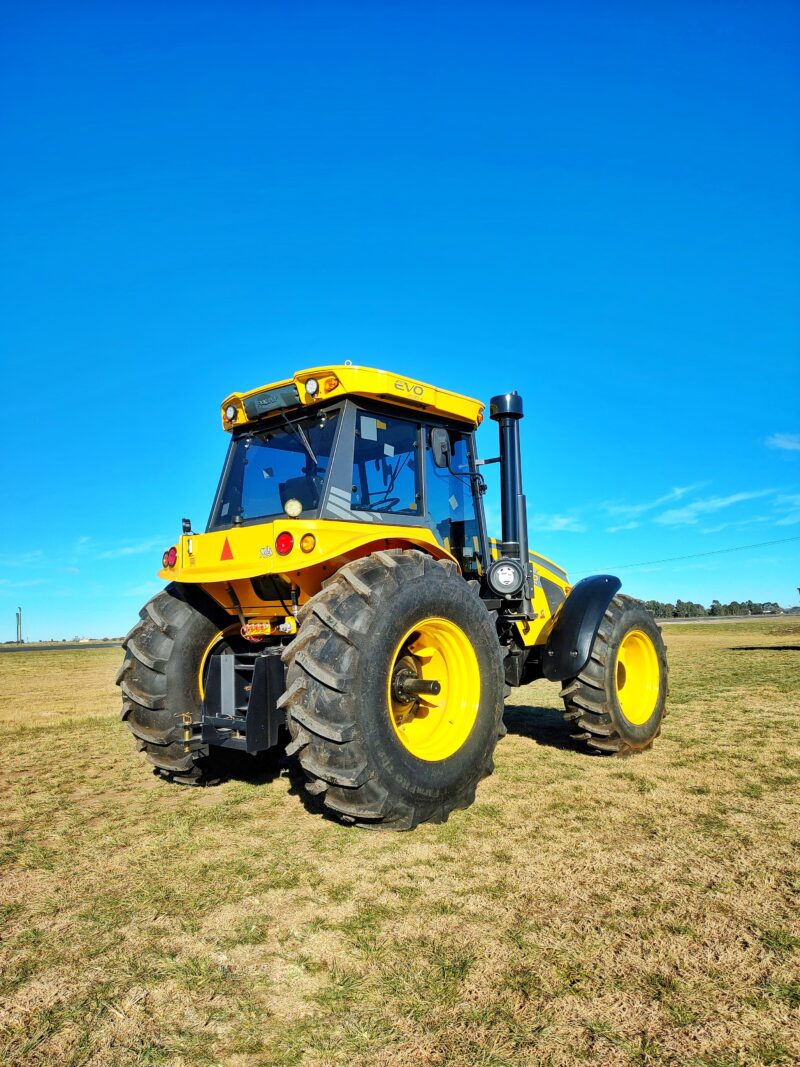 TRACTOR PAUNY EVO 250A 0 KM