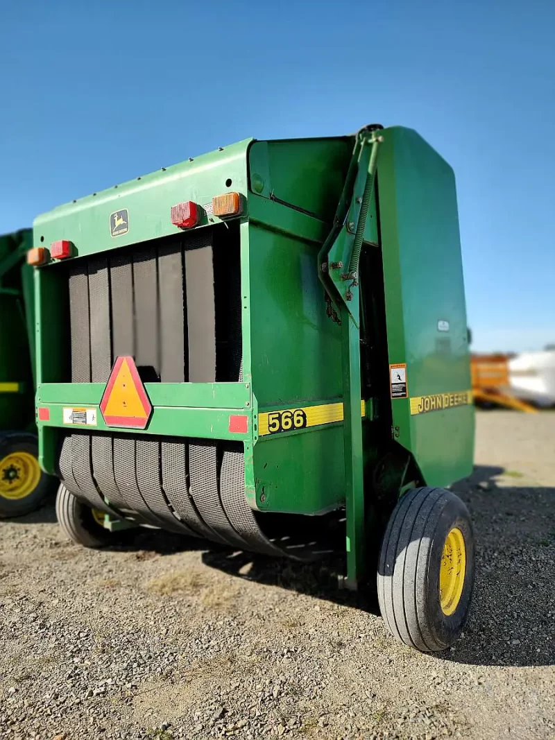 ROTOENFARDADORA JOHN DEERE 566 ROLLO 1,50 MTS USADA